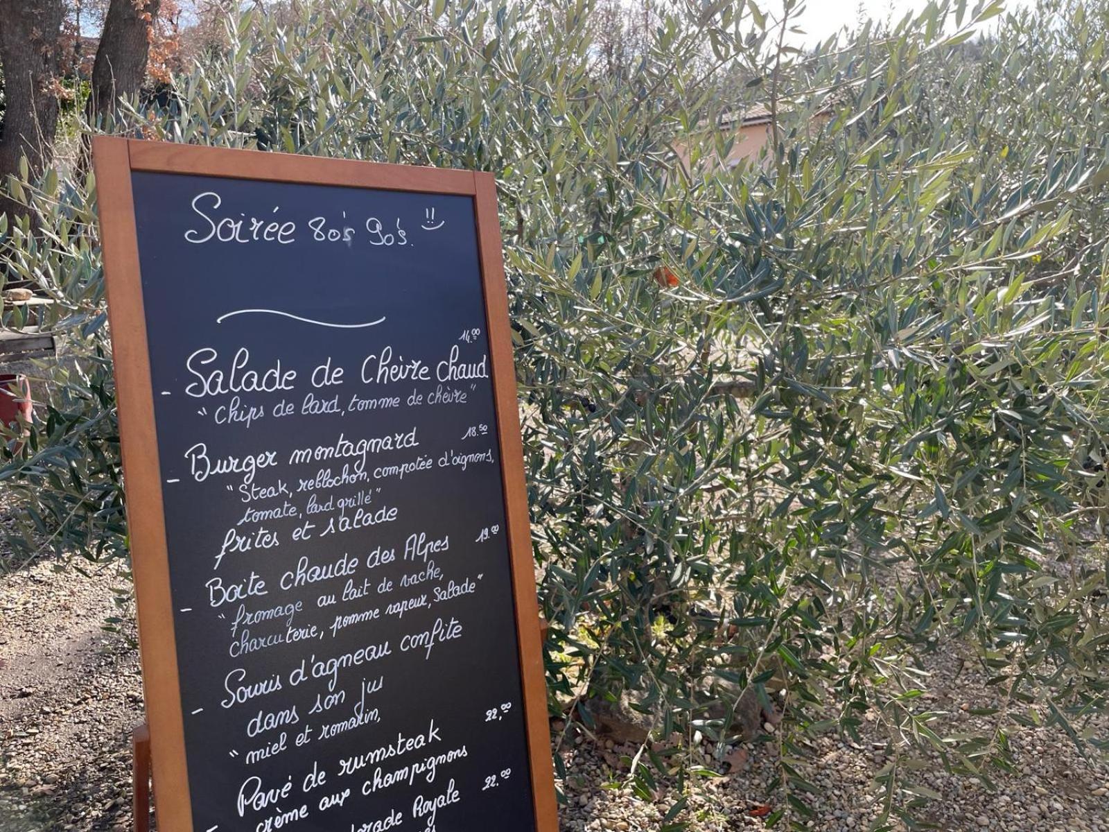 Auberge De La Table Ronde Vinon-sur-Verdon Luaran gambar